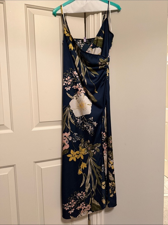 Lulus Dresses & Skirts - Lulu's Navy Floral Slip Dress